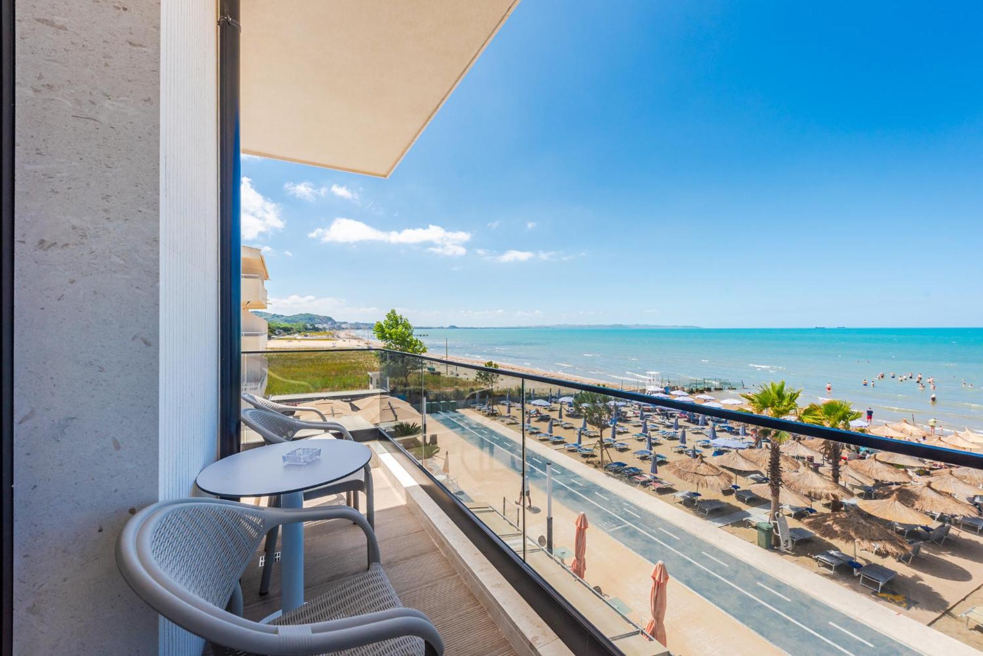 Sea View Apartments Eldo Durrës Exterior foto